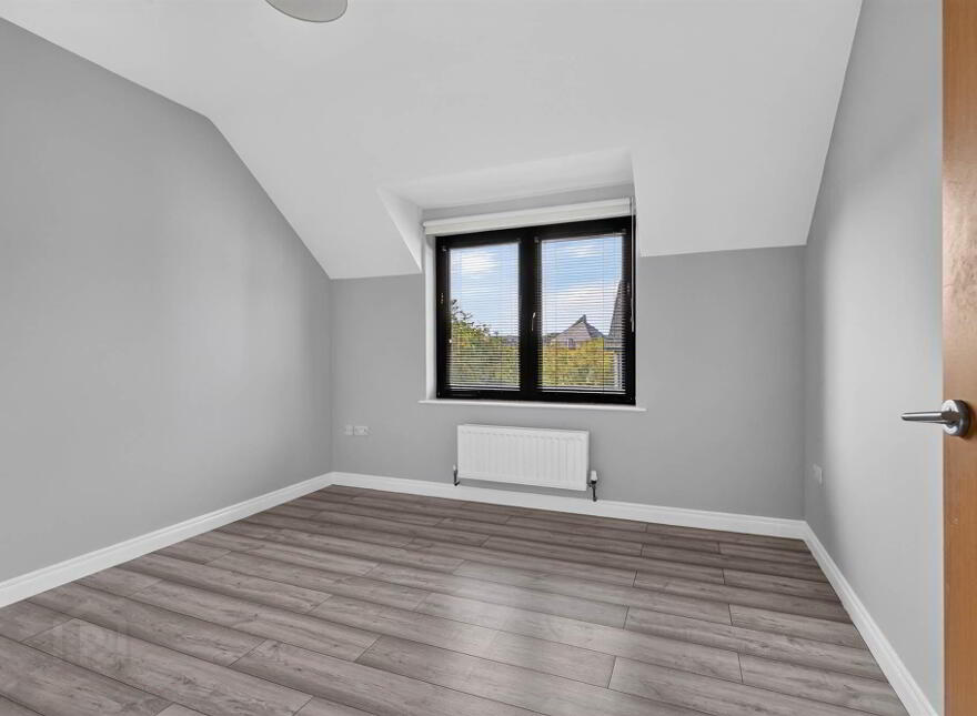 20 Drumadoon Square, Dundonald, Belfast, BT16 2QN