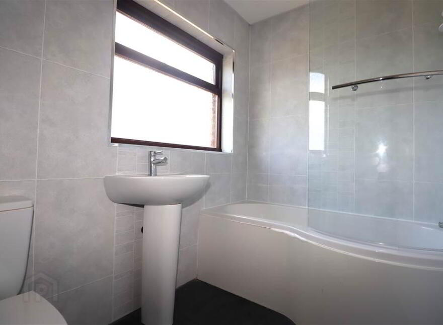 38 Kensington Park, Lisburn, BT27 5HG