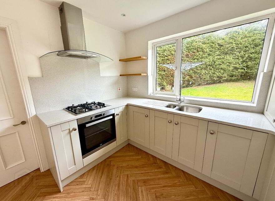 3 Village Green, Ardmore, Derry, BT47 3WB