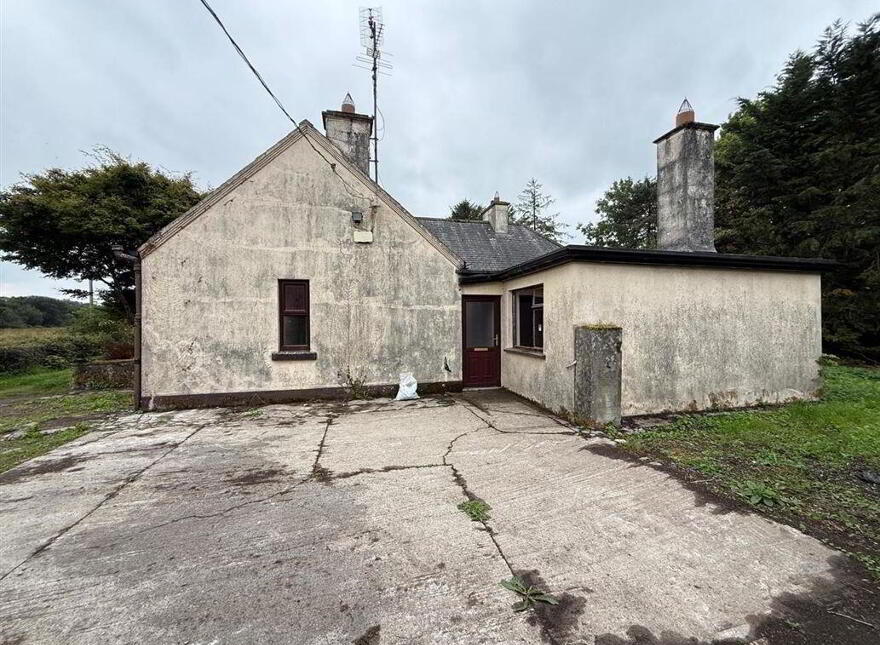Brackloonagh, Charlestown, F12HX44