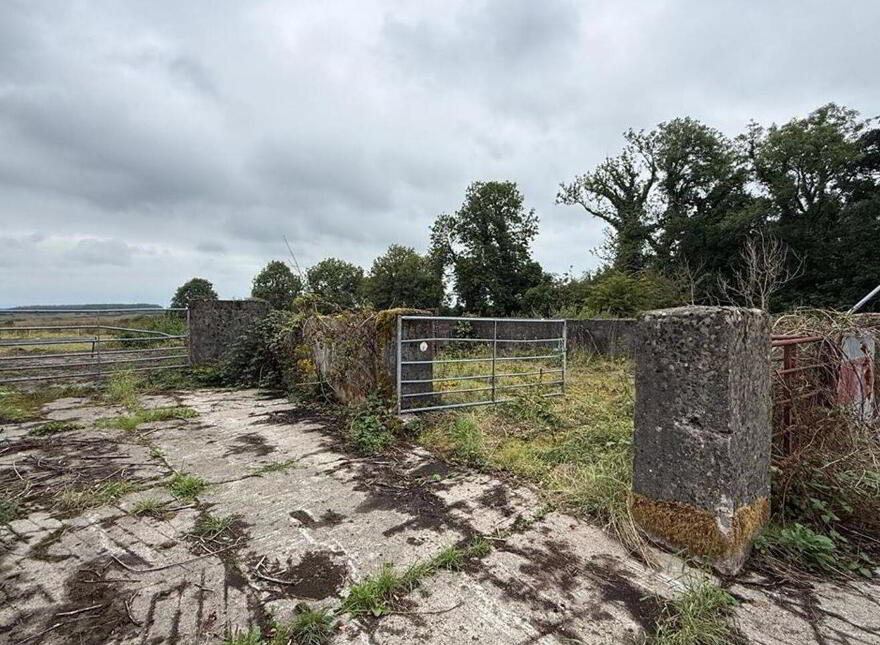 Brackloonagh, Charlestown, F12HX44