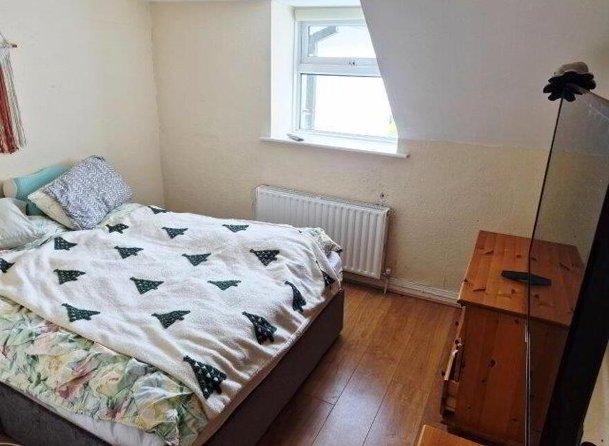 6 Chapel Street, Ballyshannon, F94TK54
