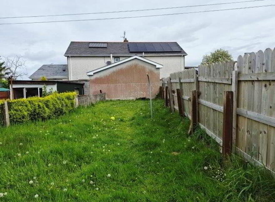 6 Chapel Street, Ballyshannon, F94TK54