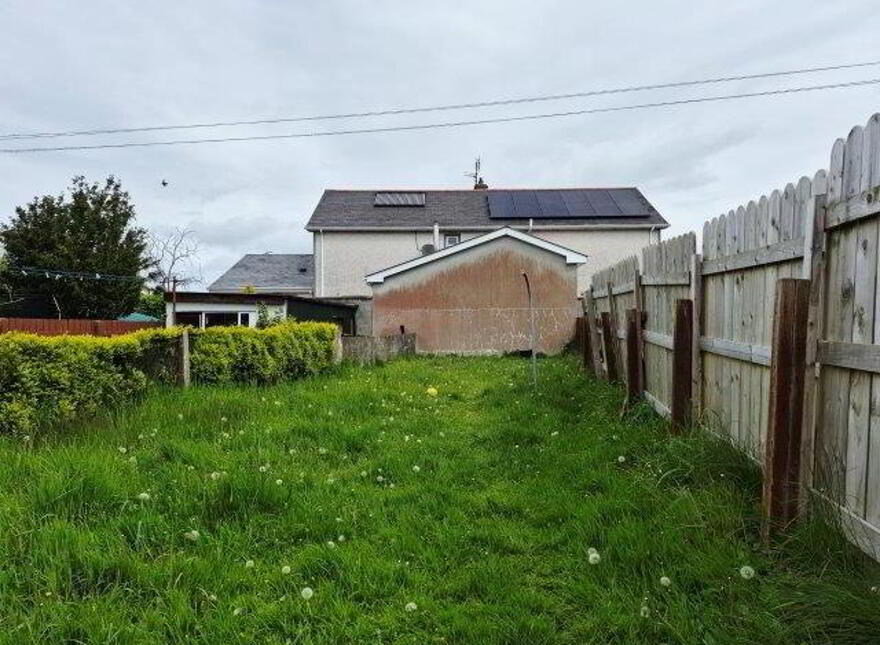 6 Chapel Street, Ballyshannon, F94TK54
