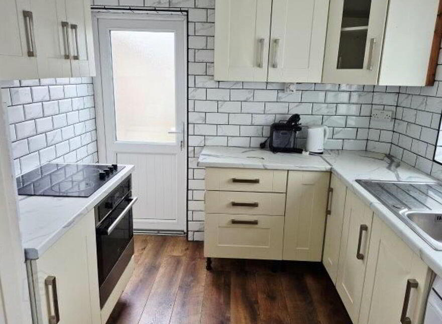 6 Chapel Street, Ballyshannon, F94TK54