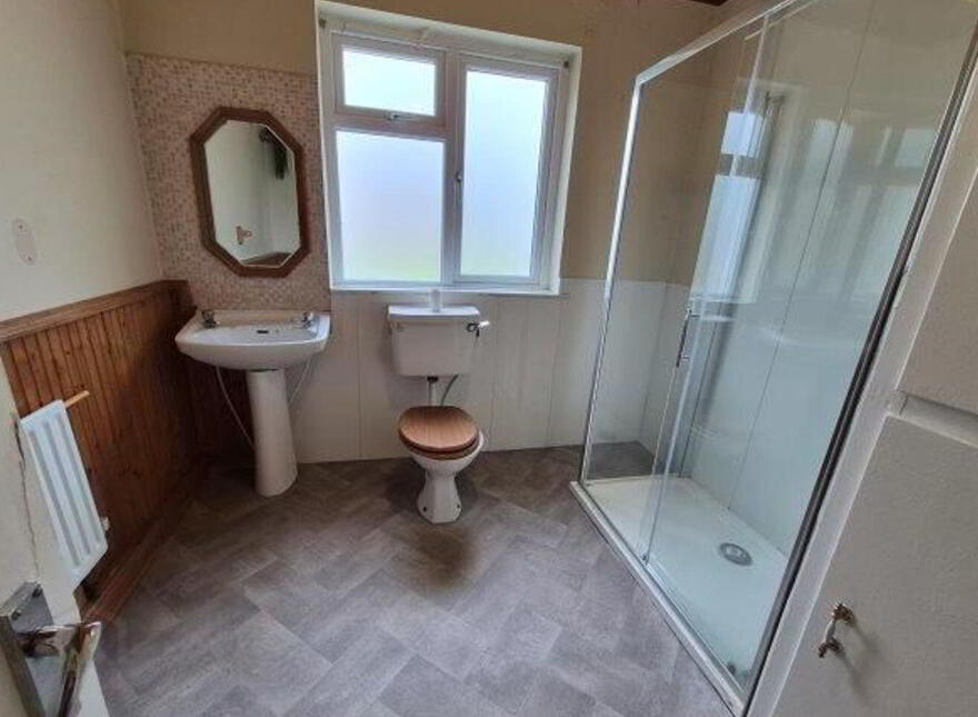 6 Chapel Street, Ballyshannon, F94TK54