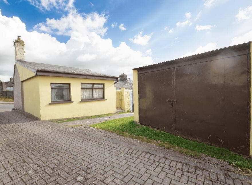 5 Power Terrace, Upper Cork Hill, Youghal, P36TX49