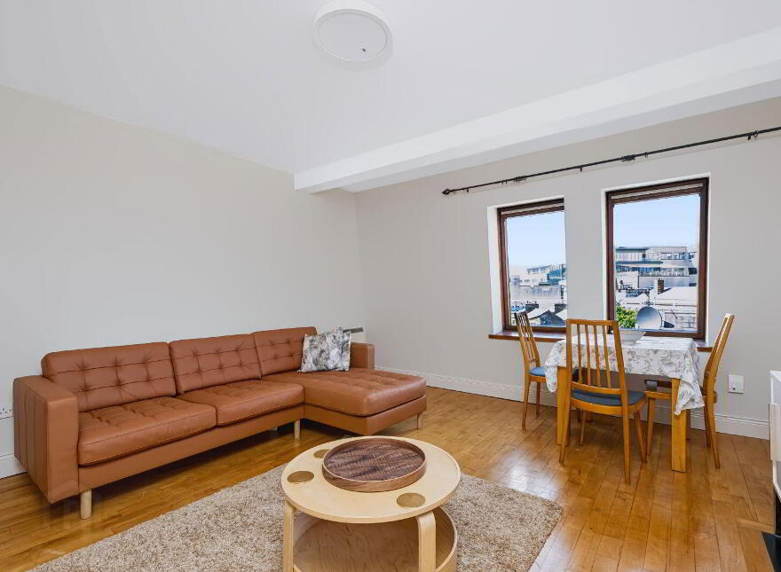 Apartment 39 Amiens Square (With Parking Space Opt, Amiens Street, Dublin 1, D01P0K2