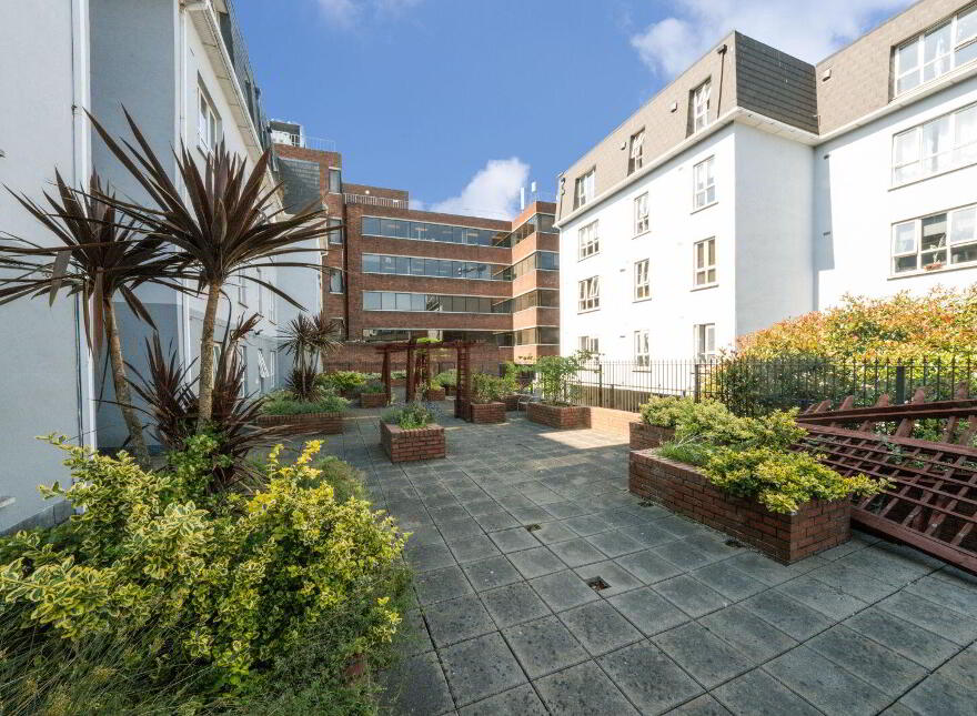 Apartment 39 Amiens Square (With Parking Space Opt, Amiens Street, Dublin 1, D01P0K2