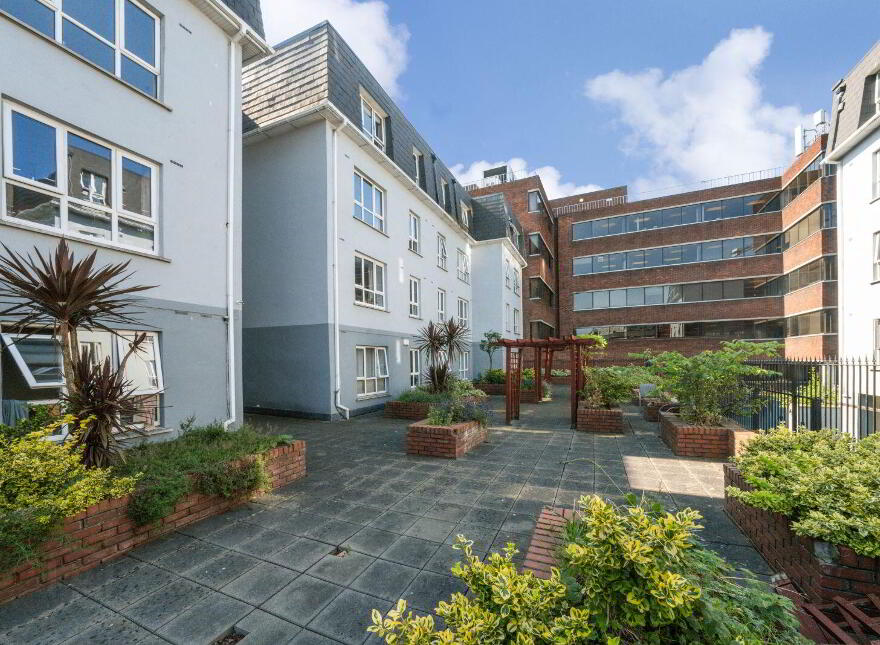 Apartment 39 Amiens Square (With Parking Space Opt, Amiens Street, Dublin 1, D01P0K2
