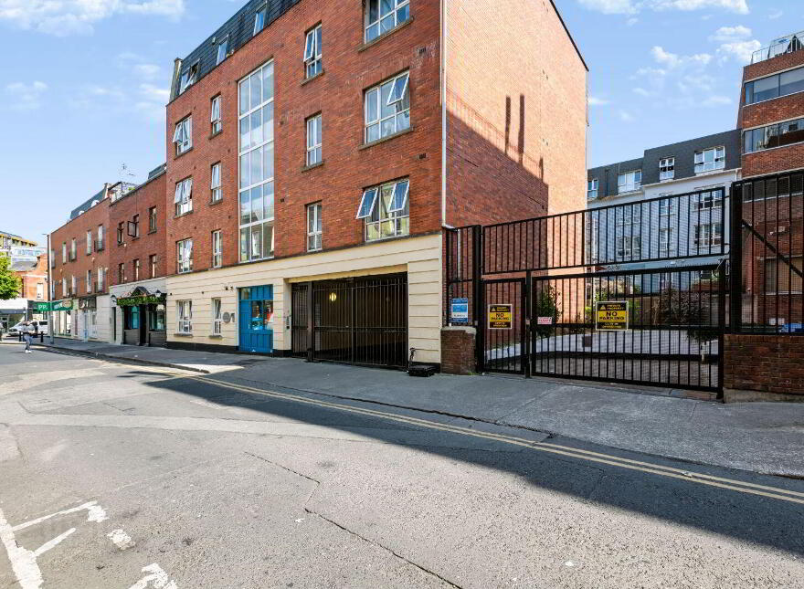Apartment 39 Amiens Square (With Parking Space Opt, Amiens Street, Dublin 1, D01P0K2