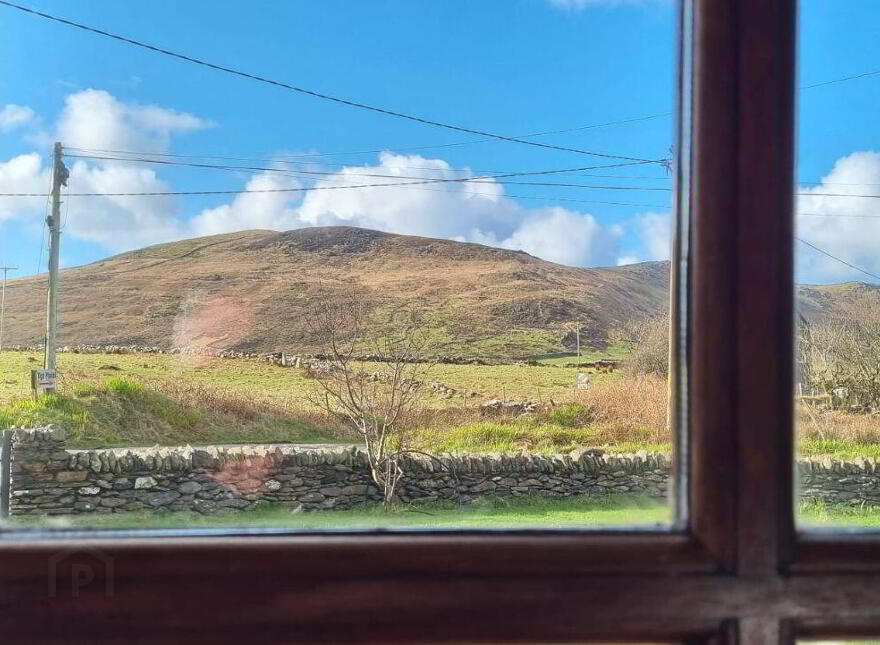 Ballinloghig, Ballydavid, Dingle, V92N4V9