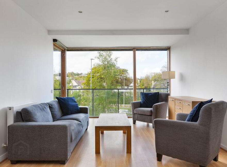 Apartment 36 Sanderling, Thornwood, Booterstown Avenue, Booterstown, A94XY42