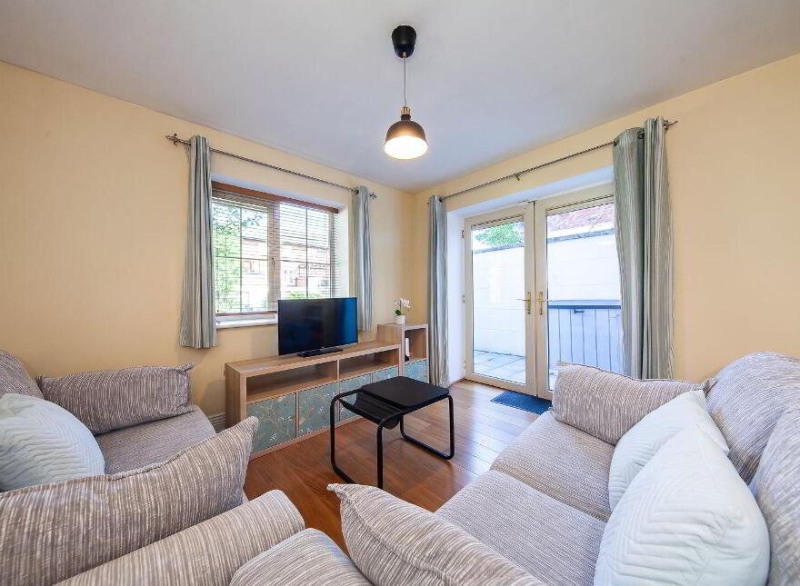 67 Cruise Park Avenue, Tyrrelstown, Tyrrelstown, D15E868