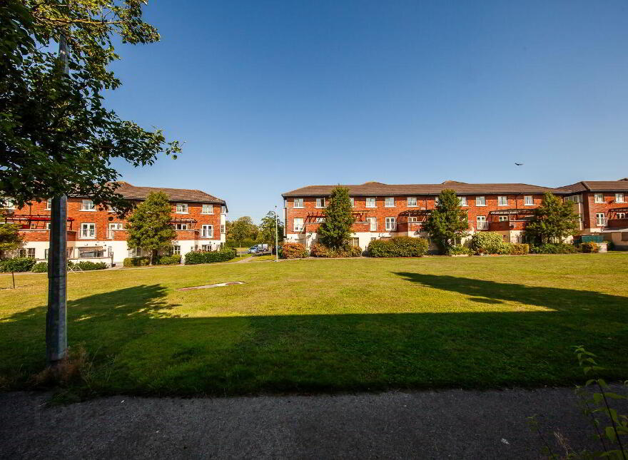 67 Cruise Park Avenue, Tyrrelstown, Tyrrelstown, D15E868