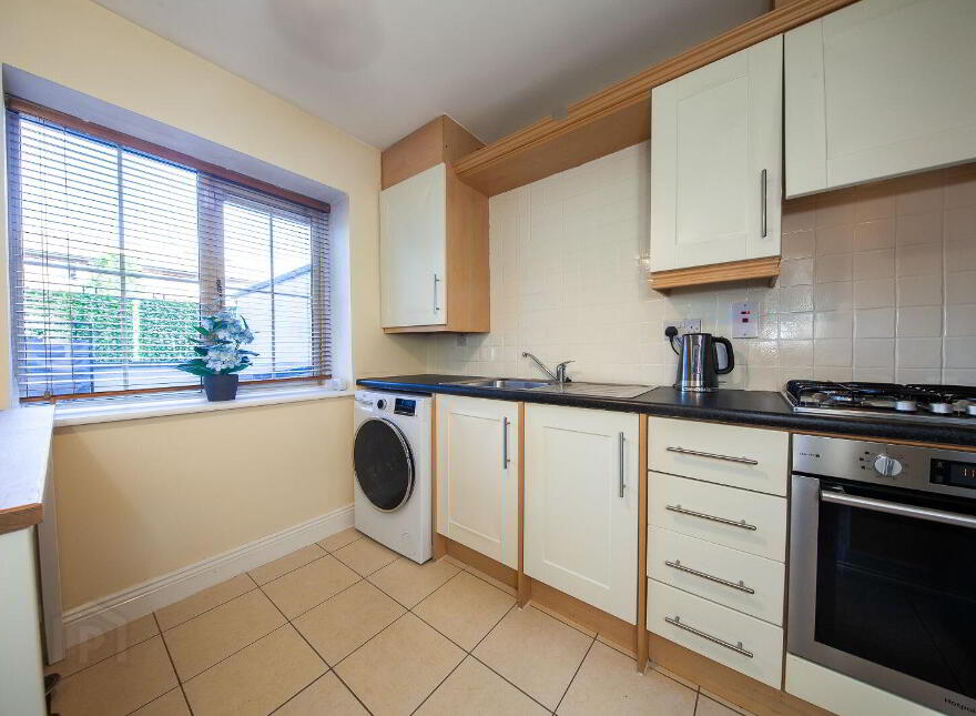 67 Cruise Park Avenue, Tyrrelstown, Tyrrelstown, D15E868