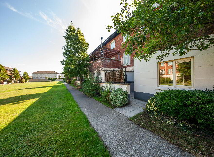 67 Cruise Park Avenue, Tyrrelstown, Tyrrelstown, D15E868
