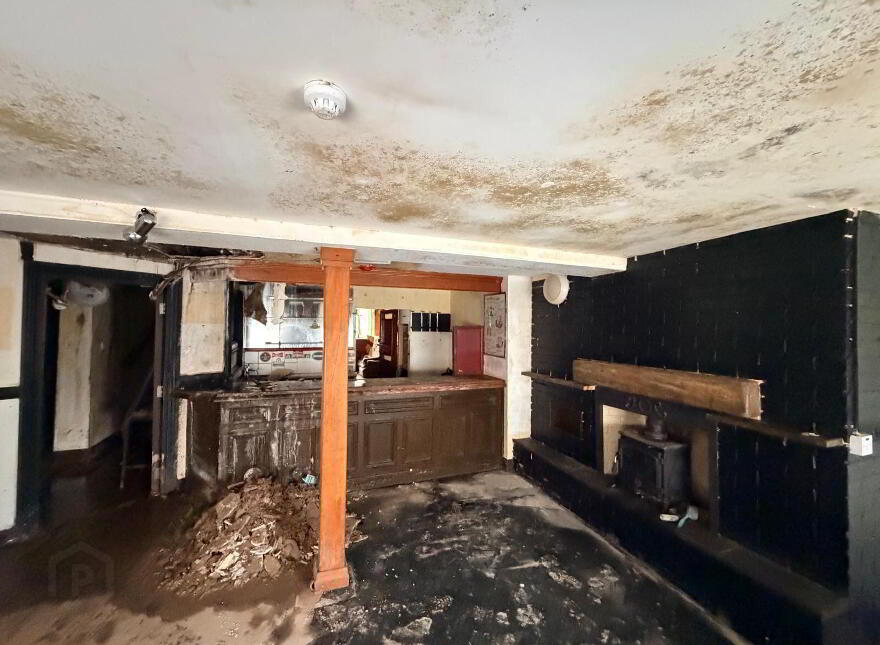 Castle Hotel, Castle Street, Dunmanway, P47A894