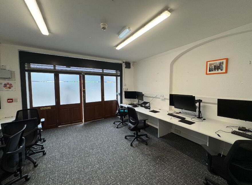 Unit 2, 17 Church Street, Dundalk, A91H5N8