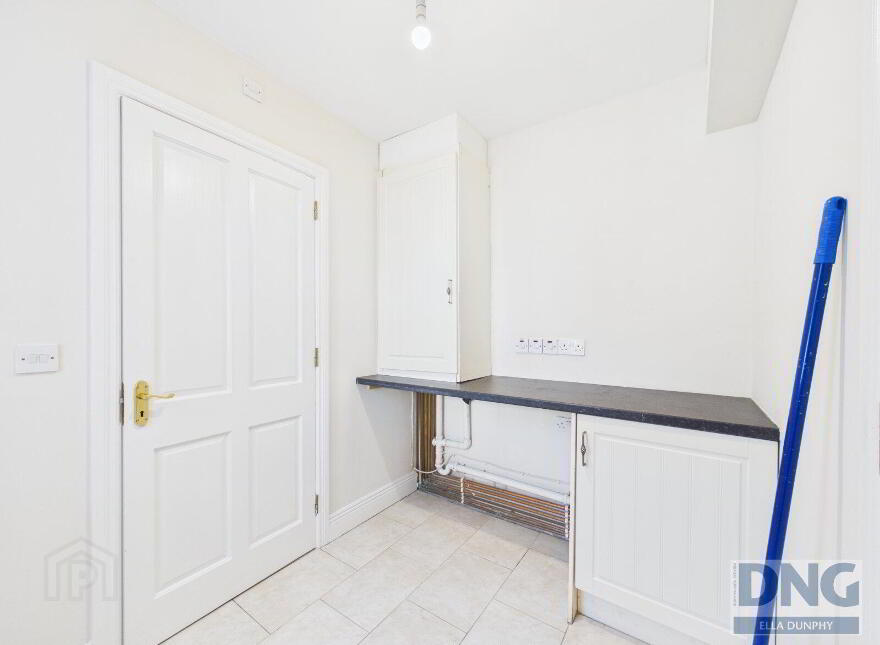 12 The Steeples, Gowran, R95V266