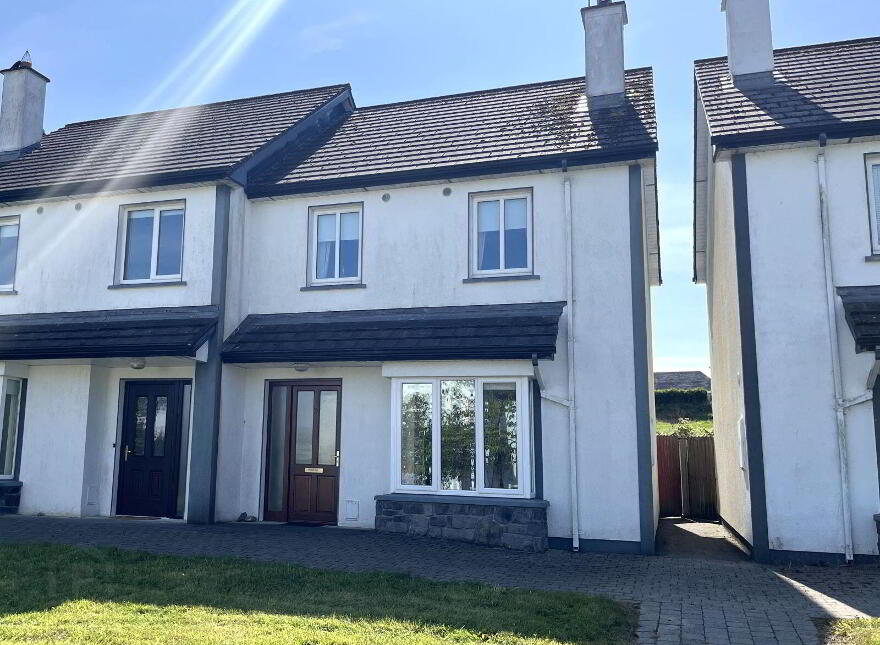 17 Manor Quarter, Knock, F12TY70