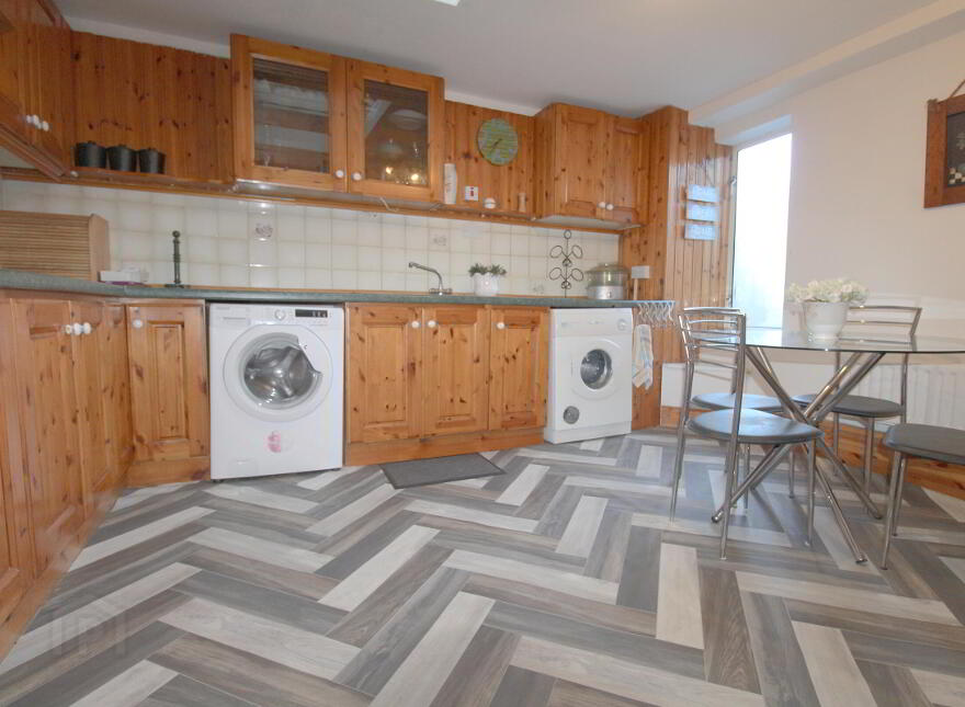 11 Mary Street, Dungarvan