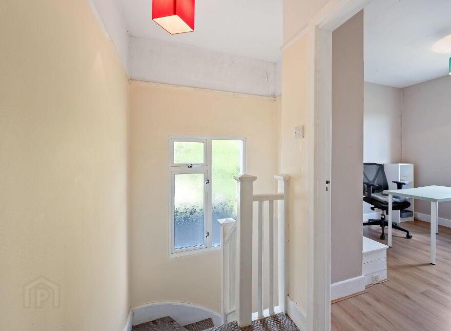 Hillside, 8 Lake Lawn, Well Road, Douglas, T12W0VK