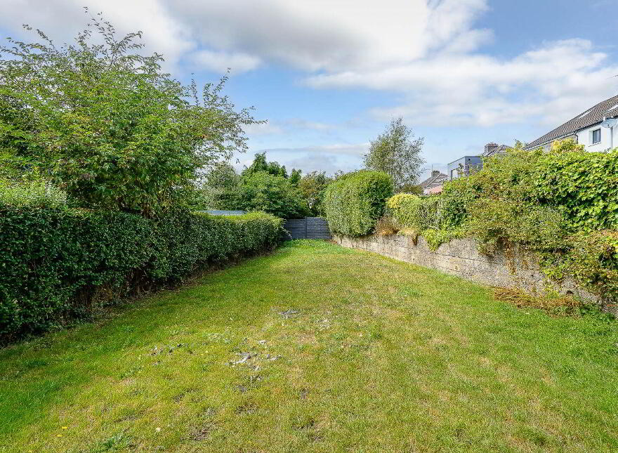 Hillside, 8 Lake Lawn, Well Road, Douglas, T12W0VK