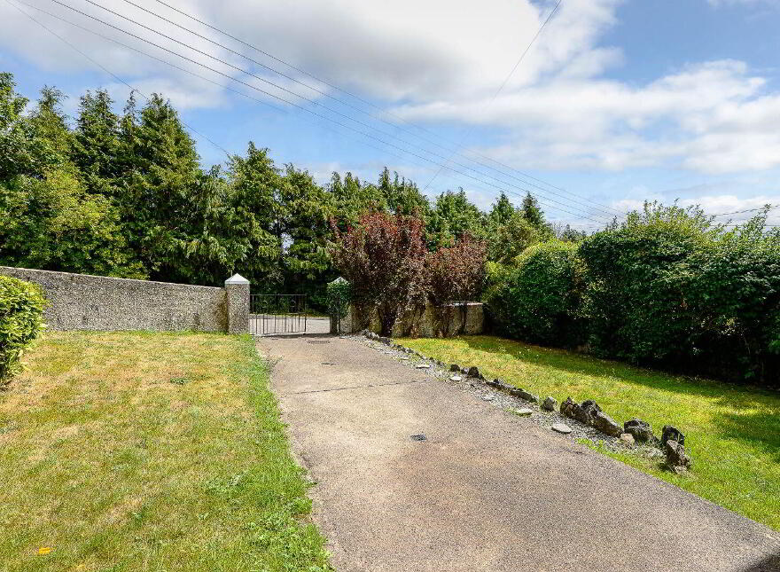 Hillside, 8 Lake Lawn, Well Road, Douglas, T12W0VK