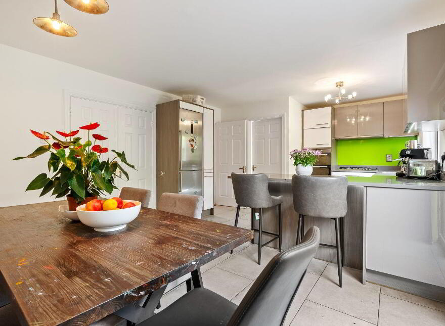 15 Abbotswood Avenue, Rochestown, T12F6CV