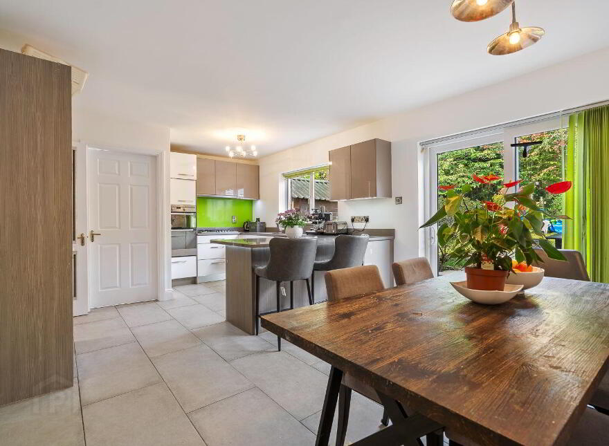 15 Abbotswood Avenue, Rochestown, T12F6CV