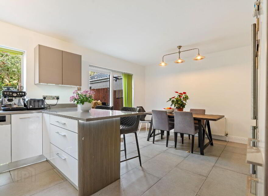 15 Abbotswood Avenue, Rochestown, T12F6CV