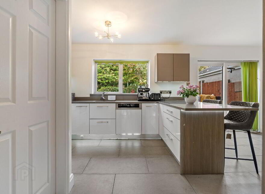 15 Abbotswood Avenue, Rochestown, T12F6CV