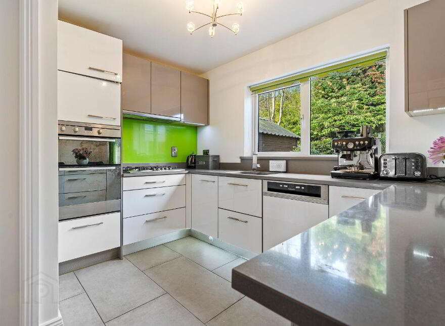 15 Abbotswood Avenue, Rochestown, T12F6CV