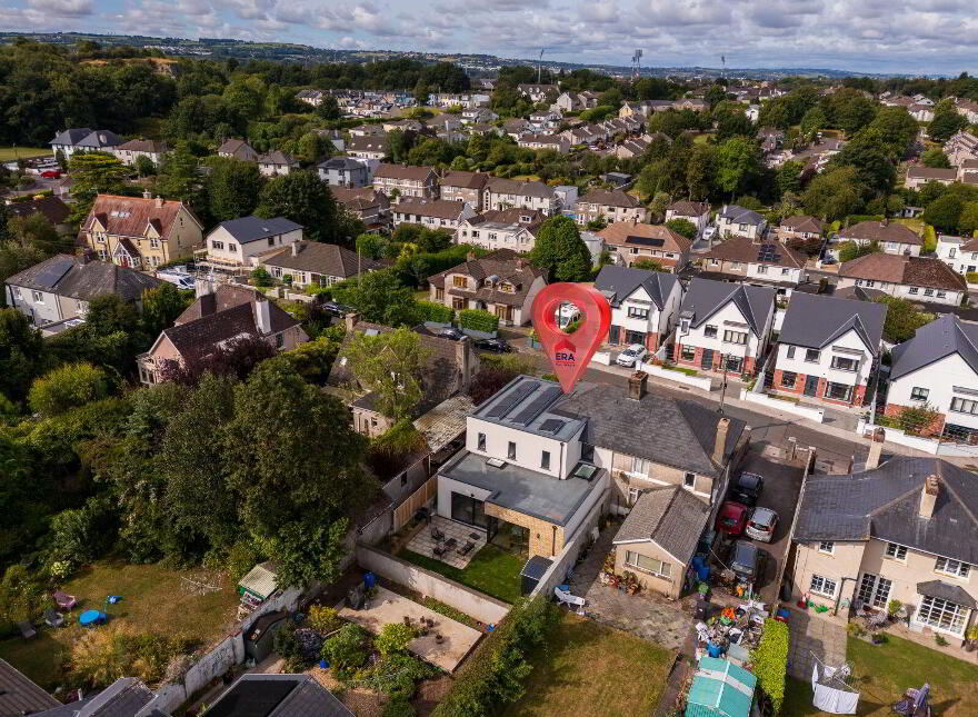 26 The Crescent, Beaumont, Ballintemple, T12X8D2