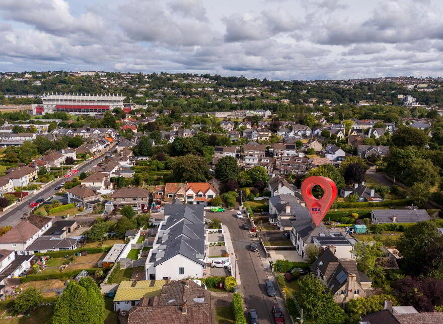 26 The Crescent, Beaumont, Ballintemple, T12X8D2