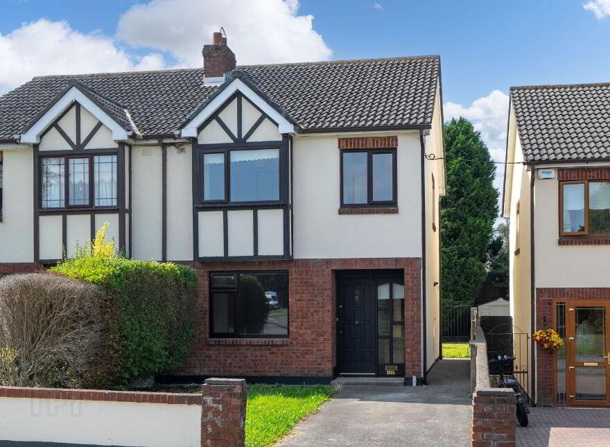 11 Woodford Road, Clondalkin, D22P044