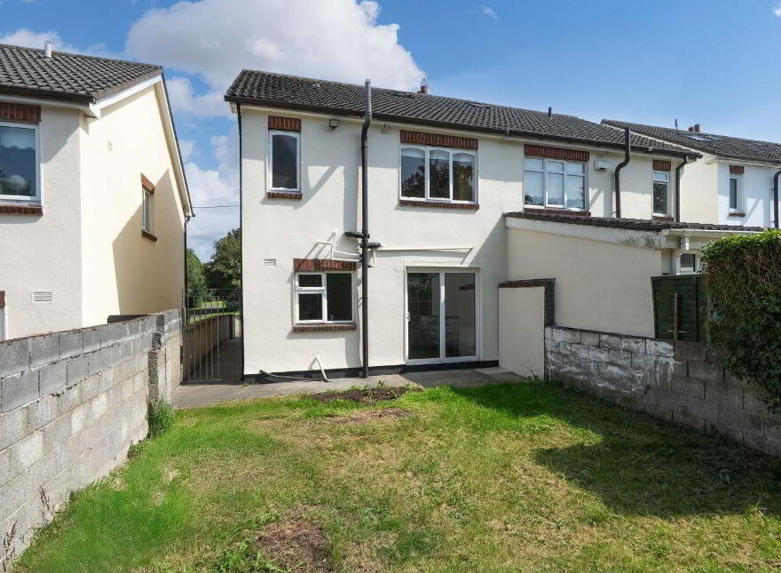 11 Woodford Road, Clondalkin, D22P044