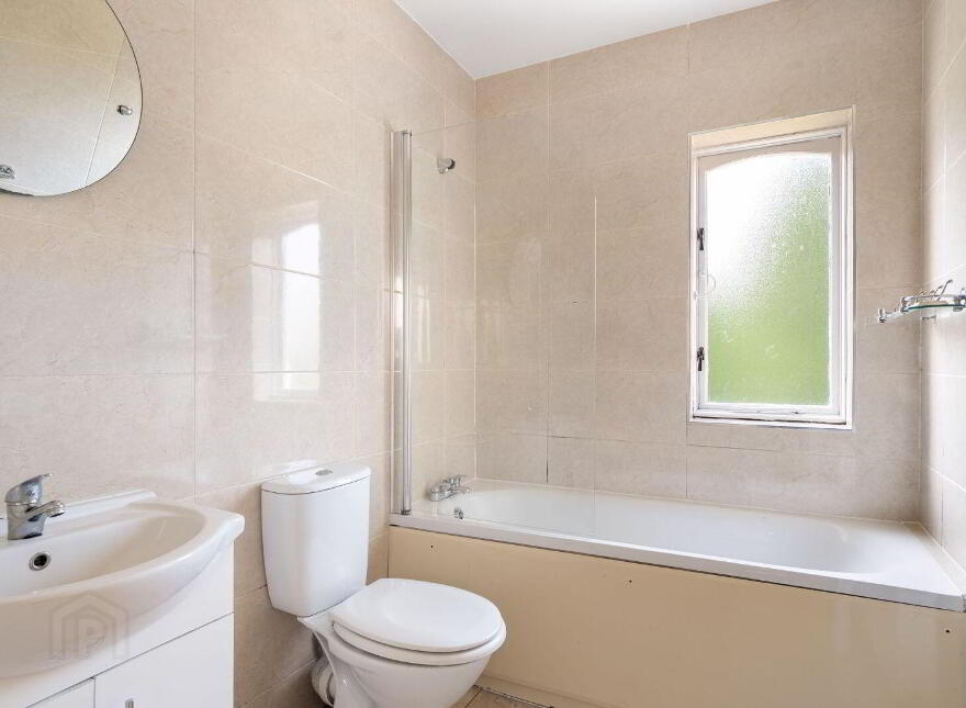 11 Woodford Road, Clondalkin, D22P044