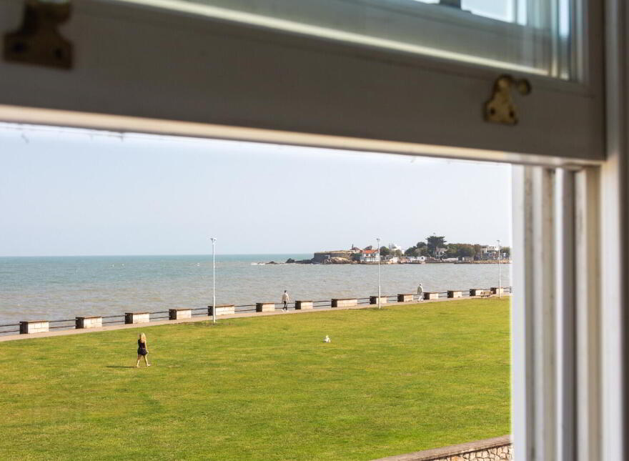 Iona House, Newtownsmith, Sandycove, A96VP82