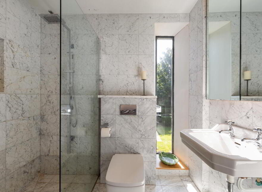Iona House, Newtownsmith, Sandycove, A96VP82
