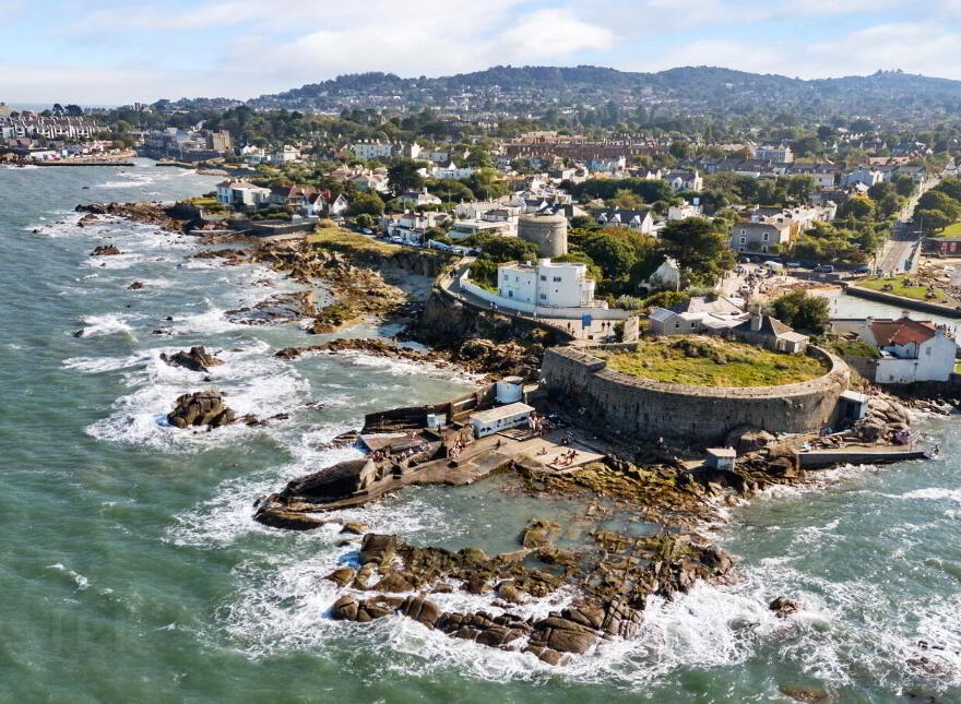 Iona House, Newtownsmith, Sandycove, A96VP82