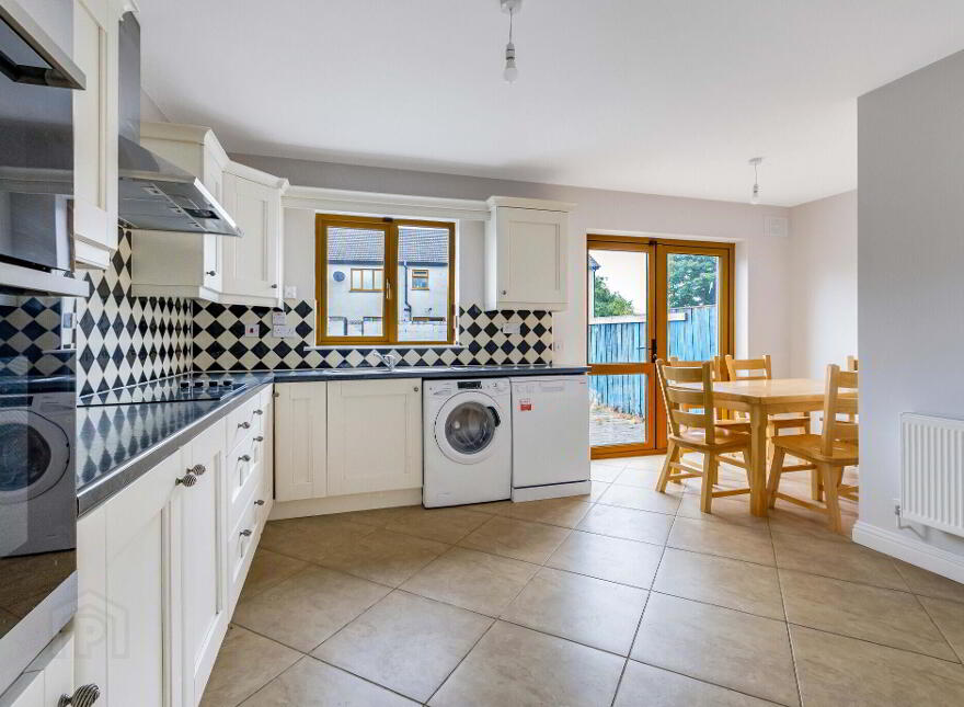 7 Poynton Place, Ballivor, C15X9V6
