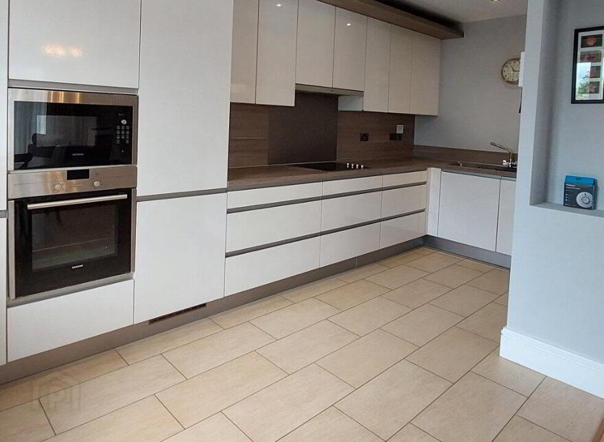 2 Wellington Hall, Knightsbrook, Trim, C15K231
