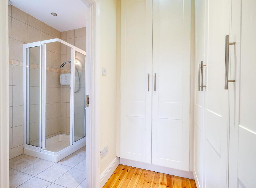 27 Castle Glen, Newtownforbes, N39X459