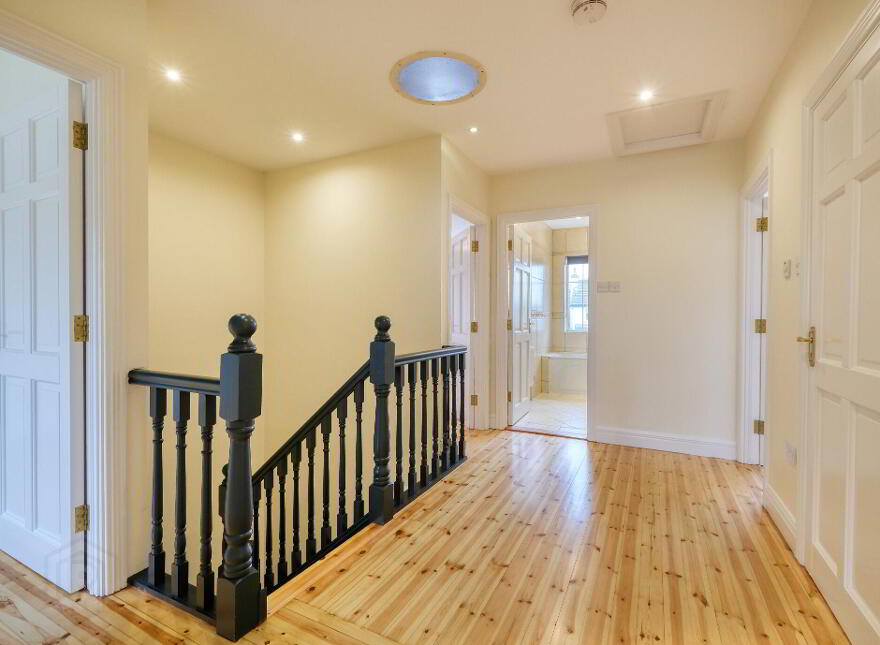 27 Castle Glen, Newtownforbes, N39X459