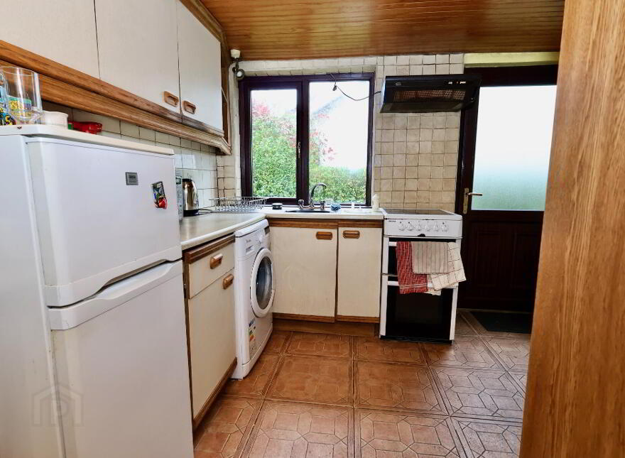 34 Clonbrusk, Athlone, N37KX56