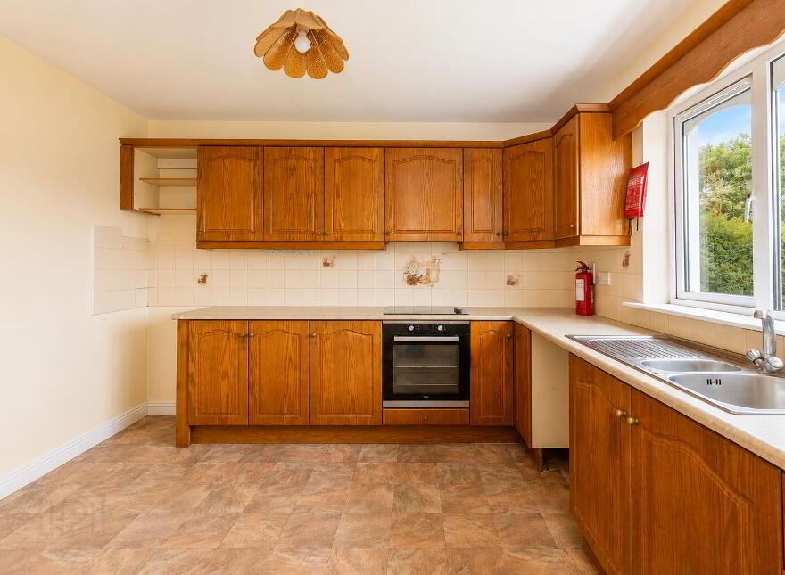 40 Summerdale Lawn, Ballyclamasy, Youghal, P36F802