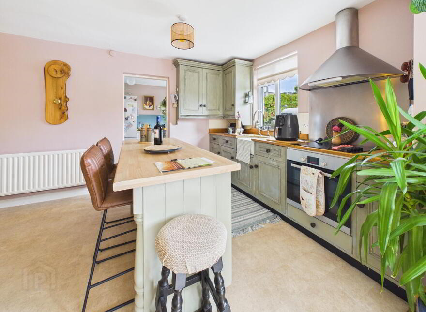 27 St. Patrick's Terrace, Nenagh, E45CX56