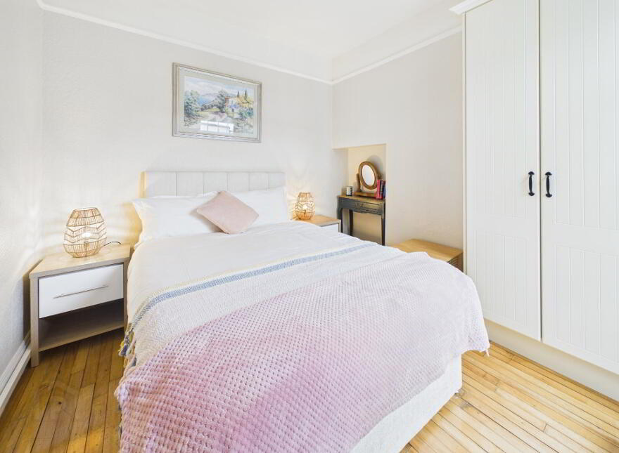 27 St. Patrick's Terrace, Nenagh, E45CX56